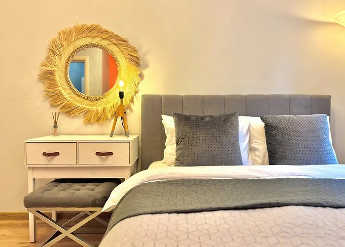 Centre 2bed For 5 Guests 2 Minutes From High Street 公寓 *