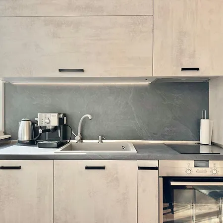 Apartment Centre 2bed For 5 Guests 2 Minutes From High Street *