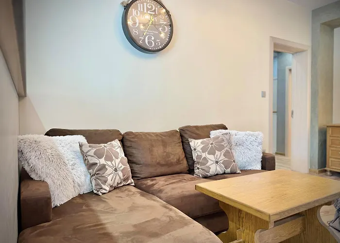 Centre 2bed For 5 Guests 2 Minutes From High Street * Plovdiv